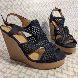 Lucky Brand Wedge Sandals size 8.5 Never worn